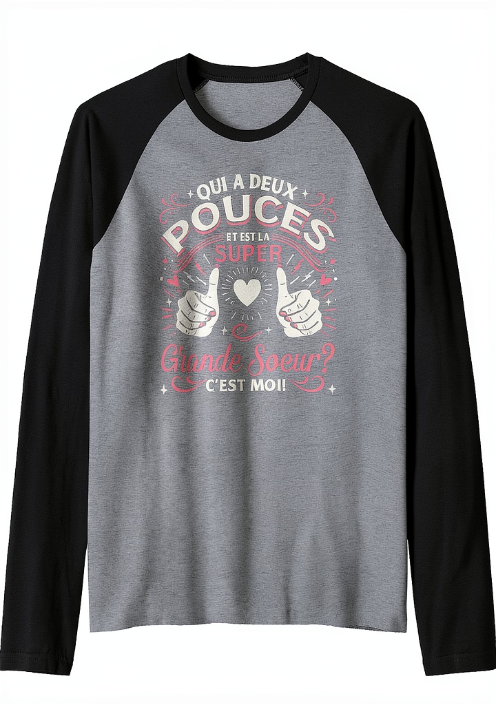 Person wearing Cadeau Grande Soeur graphic tee in a casual setting